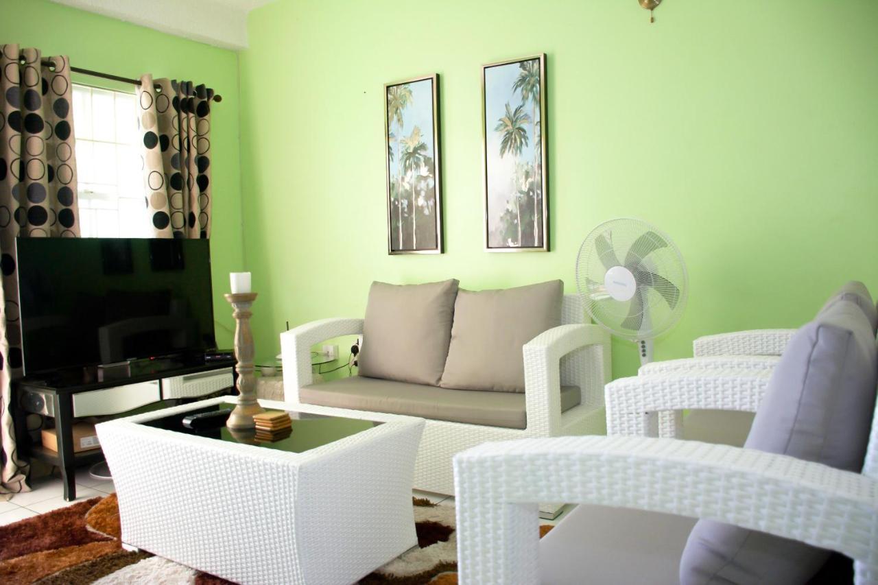 Silver View Apartments St. George's Εξωτερικό φωτογραφία