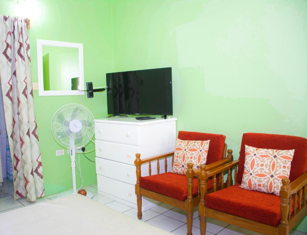 Silver View Apartments St. George's Εξωτερικό φωτογραφία