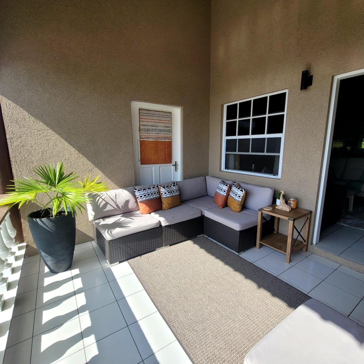 Silver View Apartments St. George's Εξωτερικό φωτογραφία