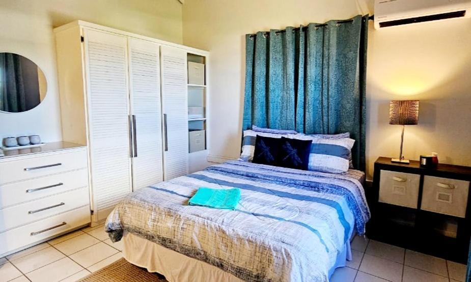 Silver View Apartments St. George's Εξωτερικό φωτογραφία