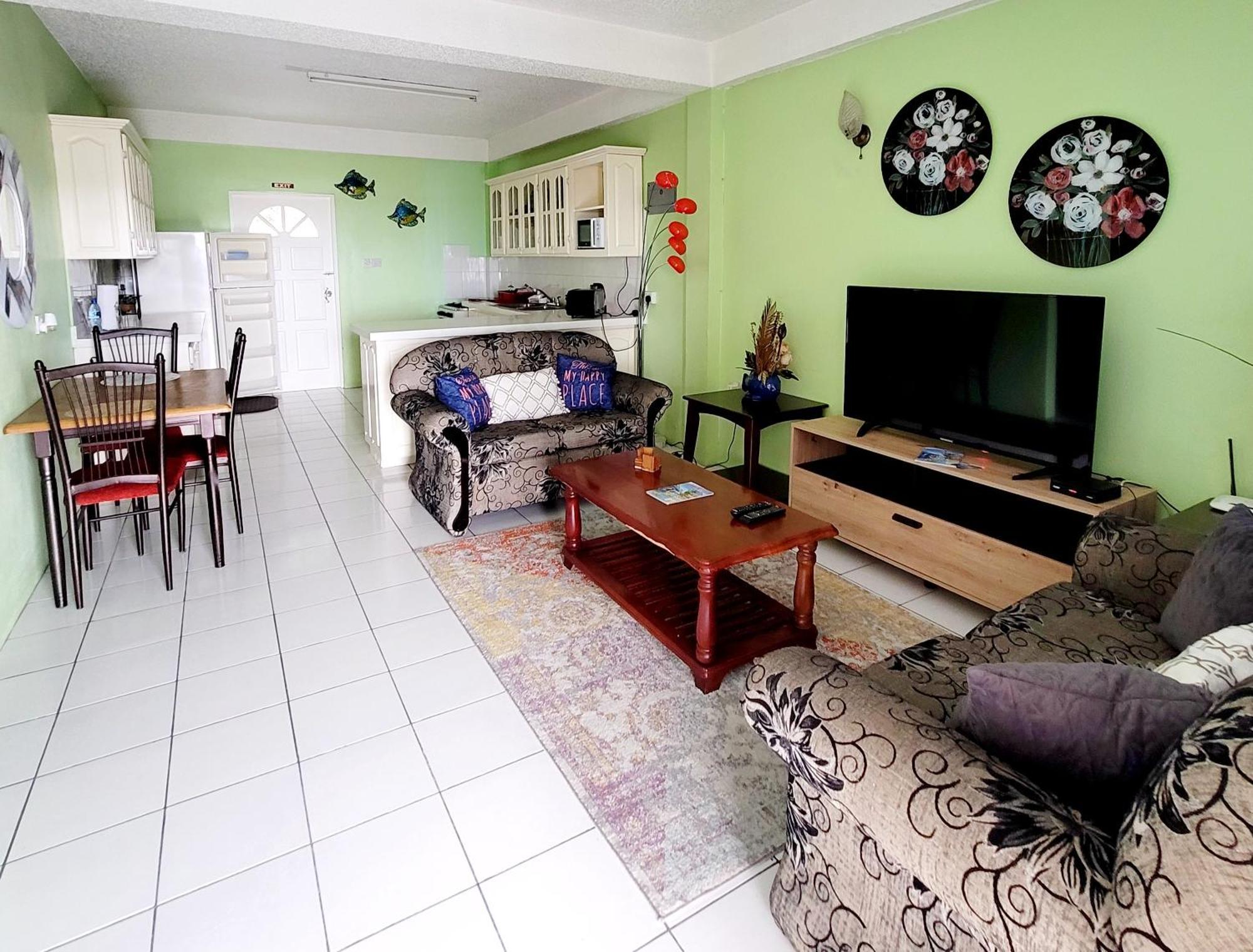 Silver View Apartments St. George's Εξωτερικό φωτογραφία